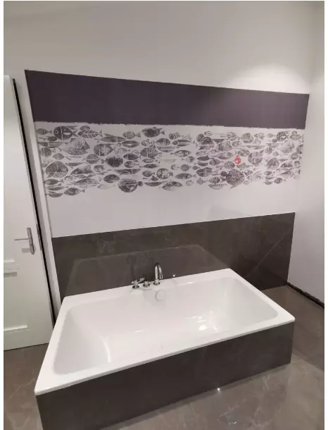 Badgestaltung f&uuml;r  Glash&uuml;tten